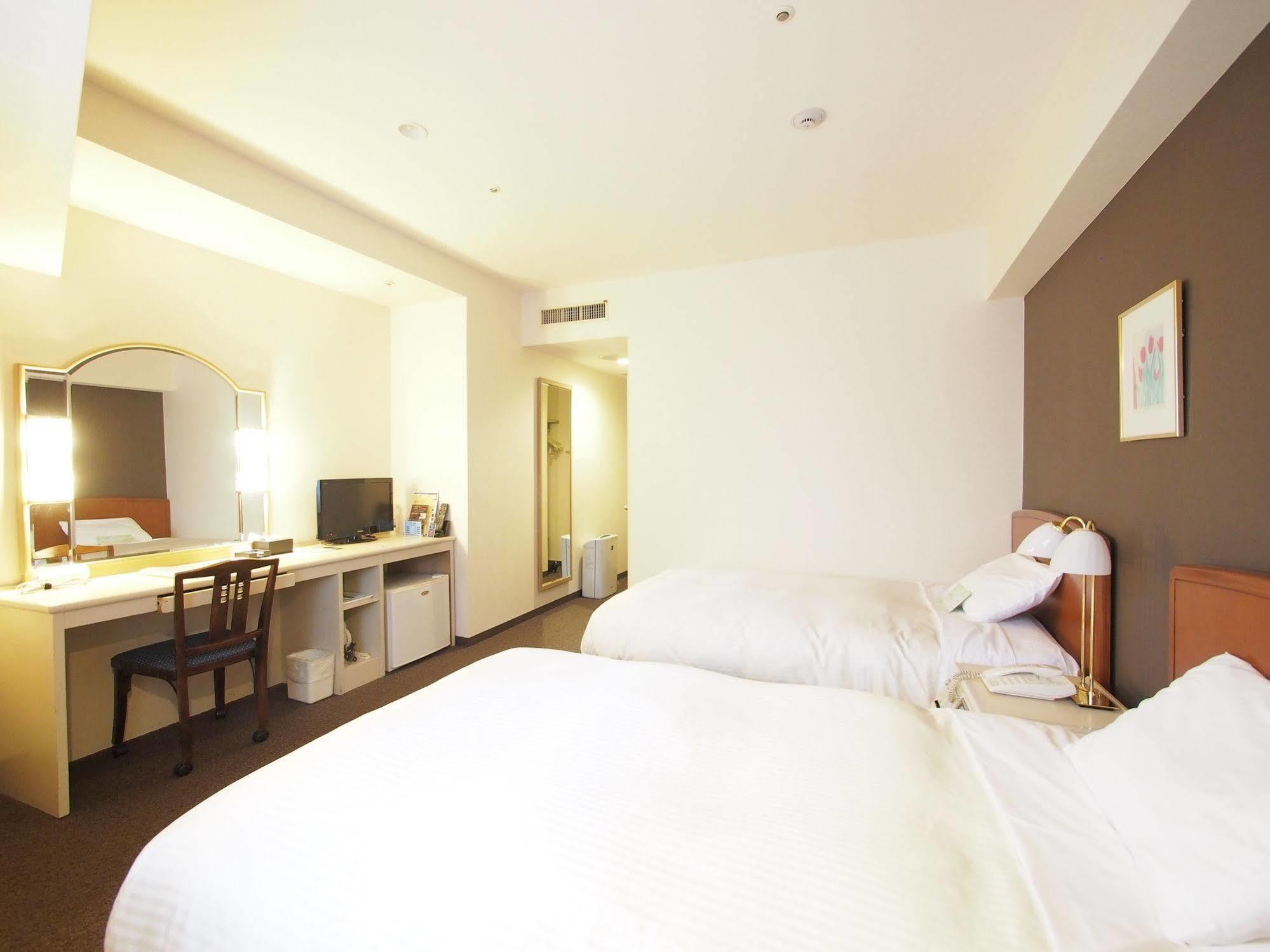 Yokohama Isezakicho Washington Hotel Εξωτερικό φωτογραφία