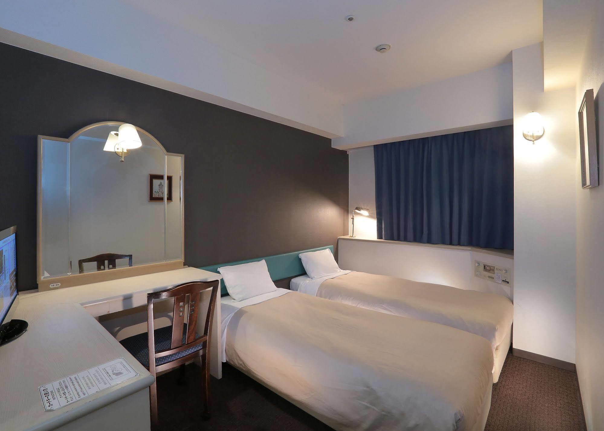 Yokohama Isezakicho Washington Hotel Εξωτερικό φωτογραφία