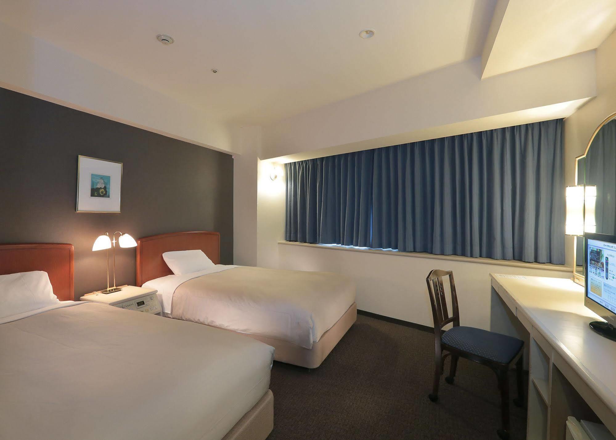 Yokohama Isezakicho Washington Hotel Εξωτερικό φωτογραφία