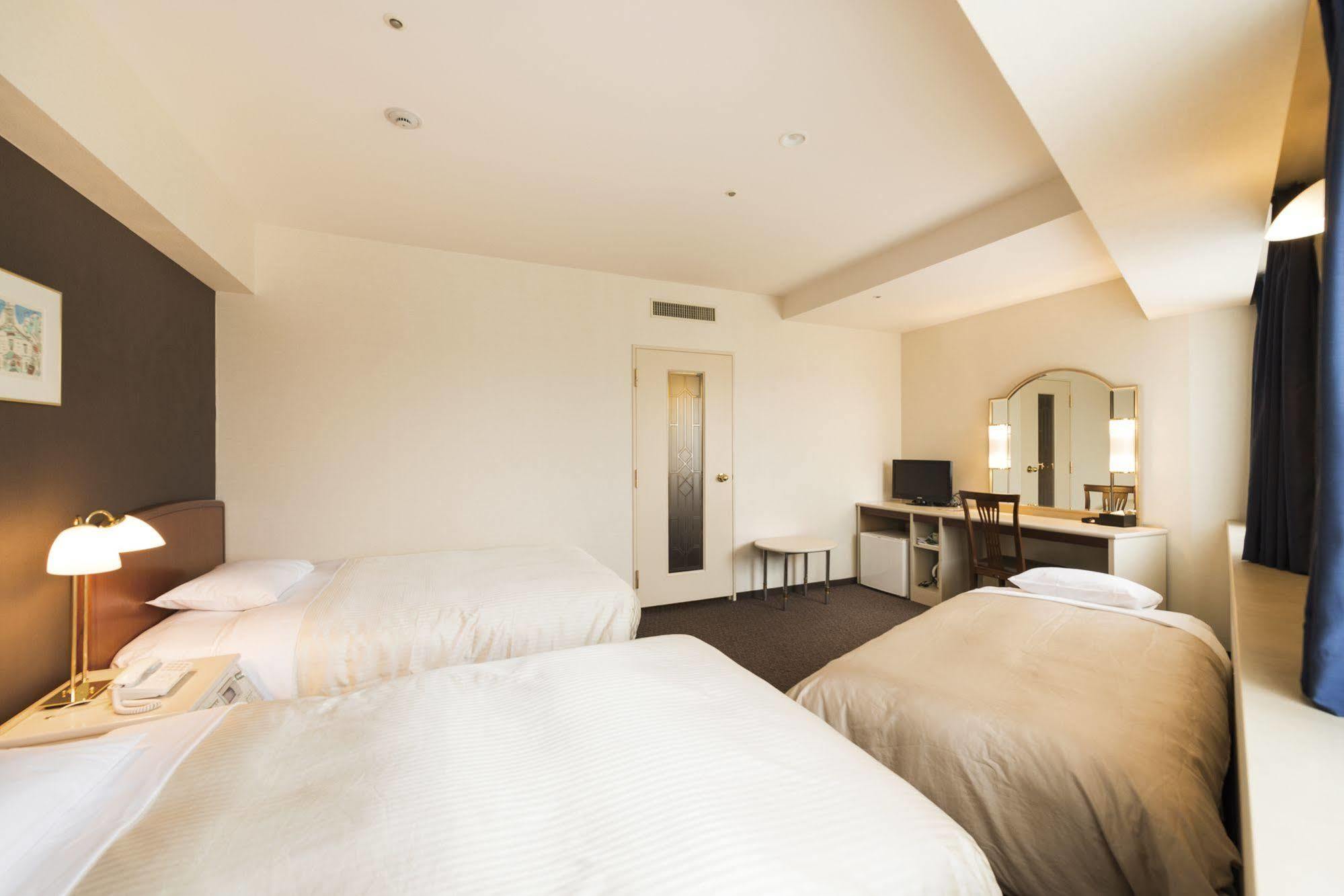 Yokohama Isezakicho Washington Hotel Εξωτερικό φωτογραφία